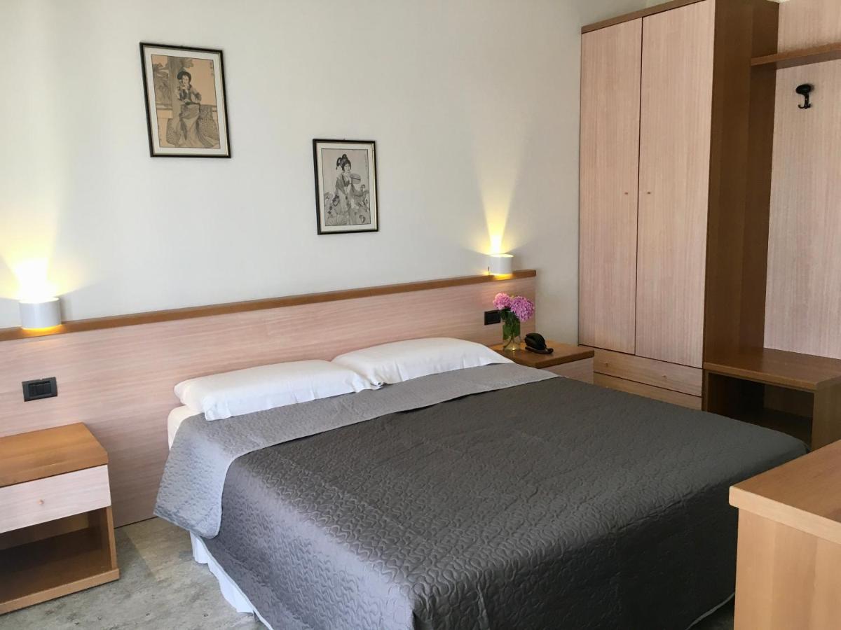 Hotel Trieste ซาน จอร์โจ ดิ โนกาโร ภายนอก รูปภาพ